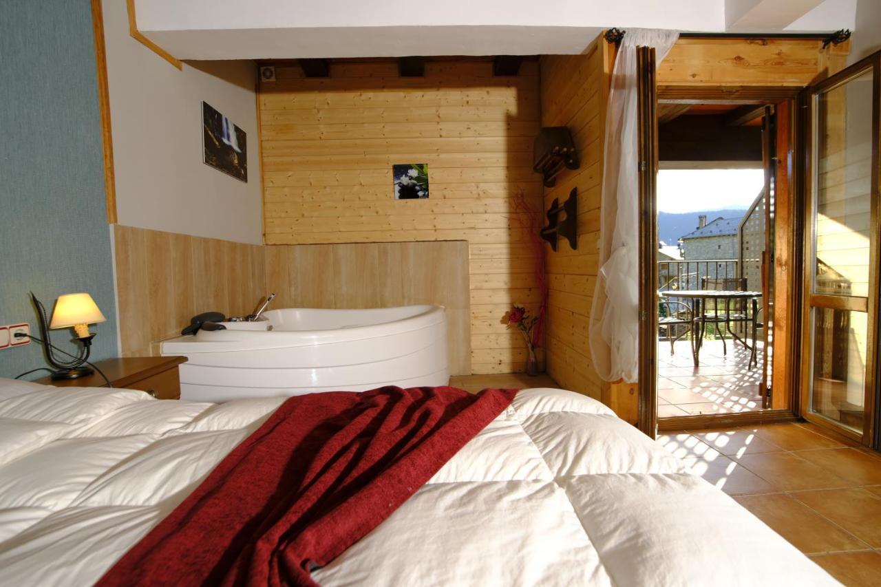 Balcon Del Pirineo Rural Ordesa Hotel Buesa Buitenkant foto